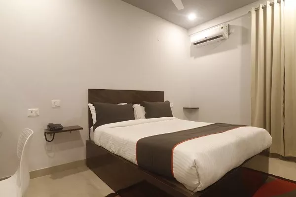 best-hotels-for-couples-ameerpet